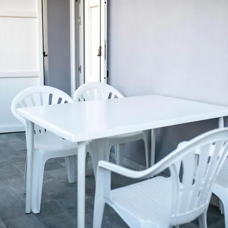 Hotel Pinarella-cervia Intera Casa Privata A 100m Dal Mare